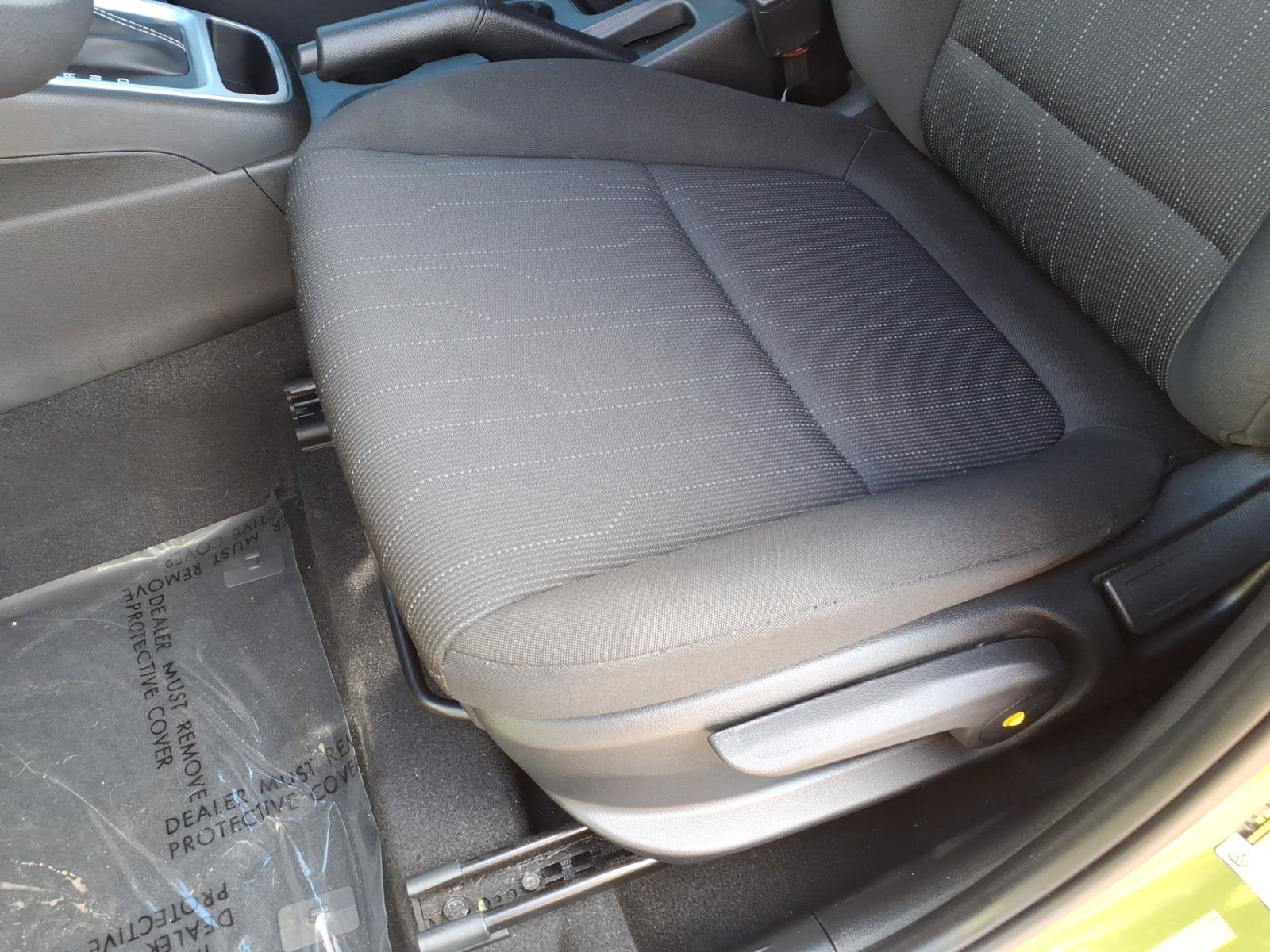 Used 2022 Hyundai Venue SE FWD image 24