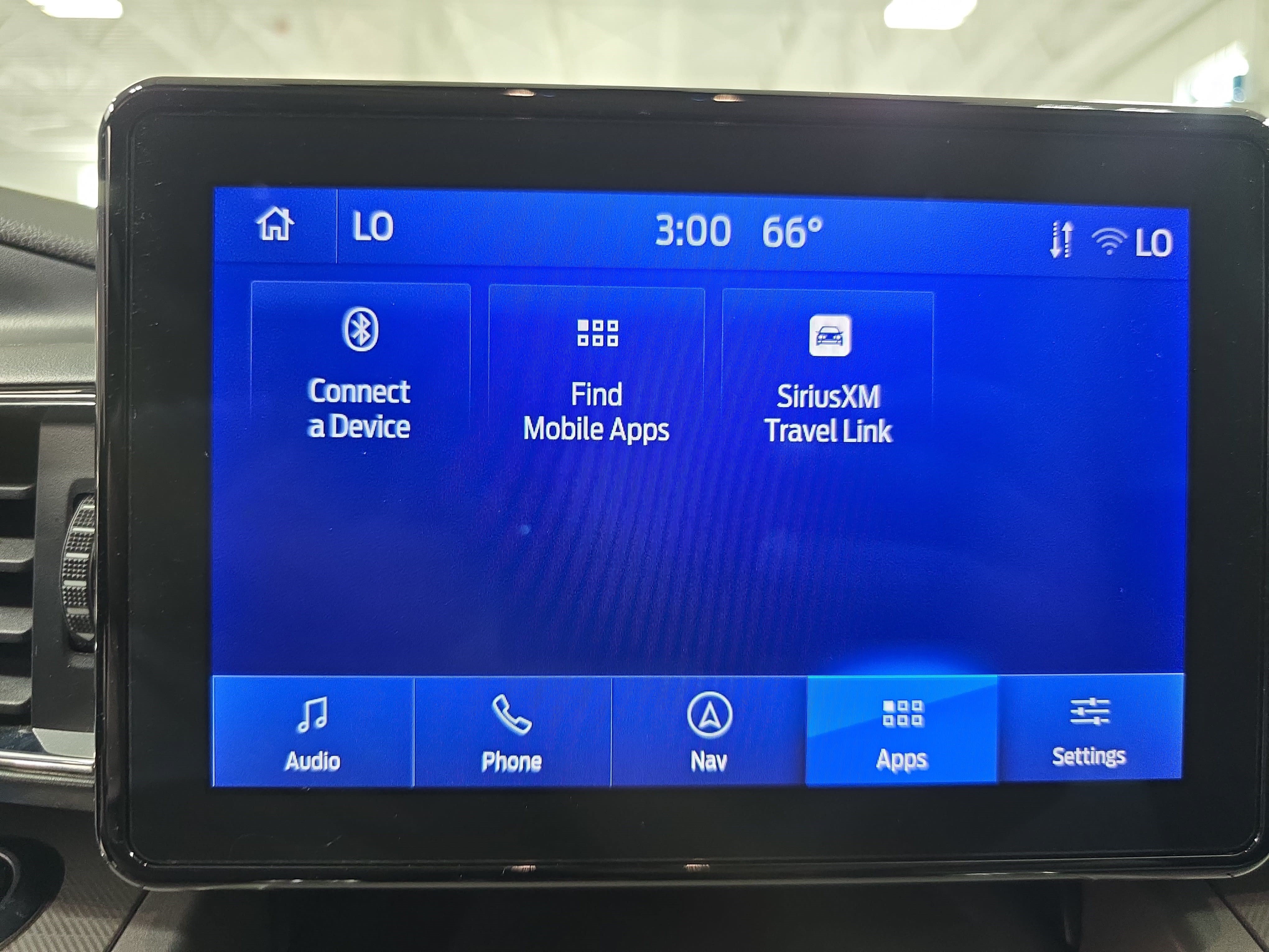 Used 2023 Ford Explorer XLT w/ Equipment Group 202A RWD image 22