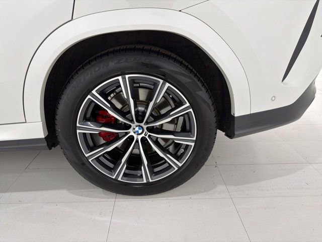 Used 2021 BMW X6 xDrive40i w/ Executive Package AWD/4WD image 43