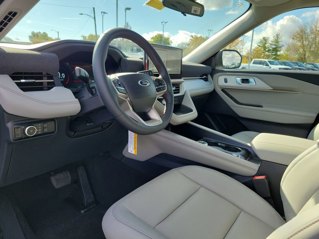New 2026 Ford Explorer Active w/ Active Comfort Package image 20