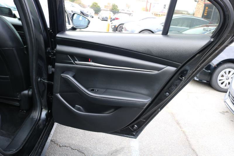 Used 2020 MAZDA MAZDA3 AWD Sedan w/ Select Package image 24