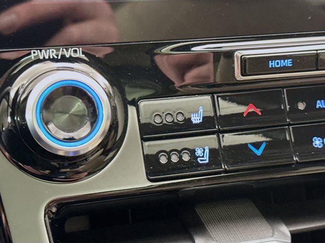 Used 2022 Toyota Highlander Platinum image 21