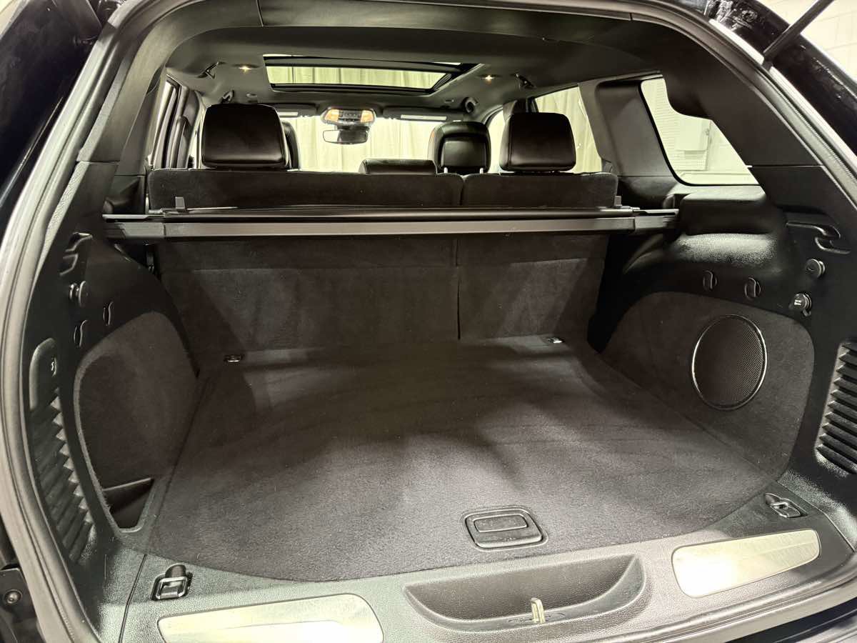 Used 2018 Jeep Grand Cherokee Overland image 22