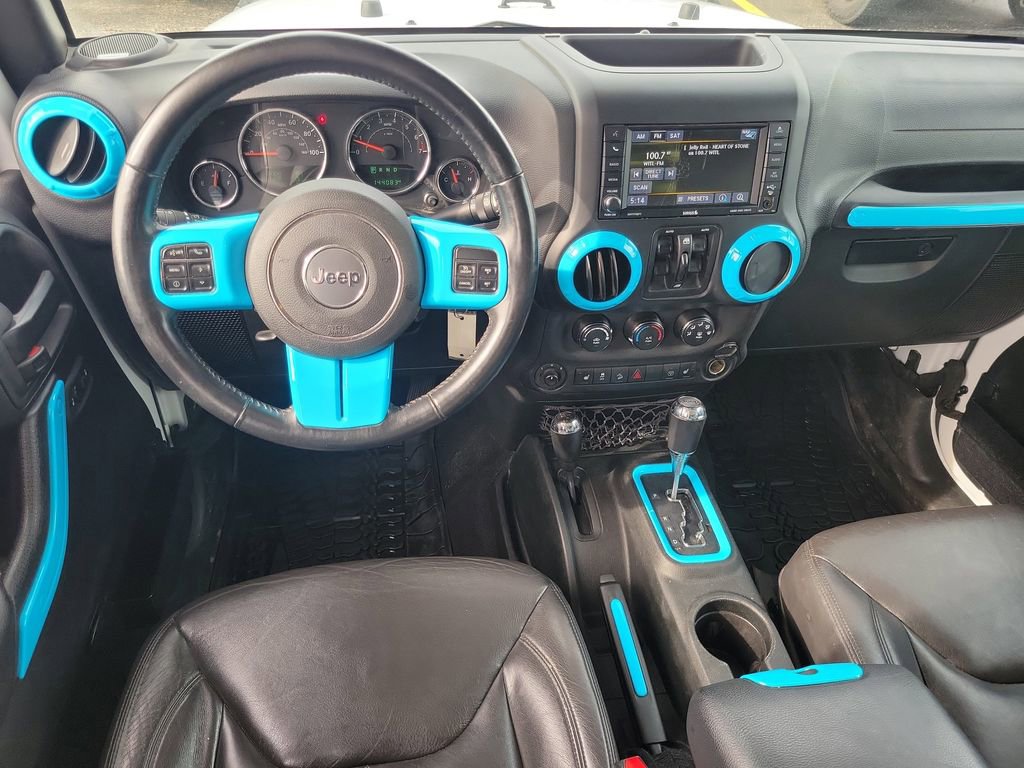 Used 2018 Jeep Wrangler Unlimited Sahara AWD/4WD image 21