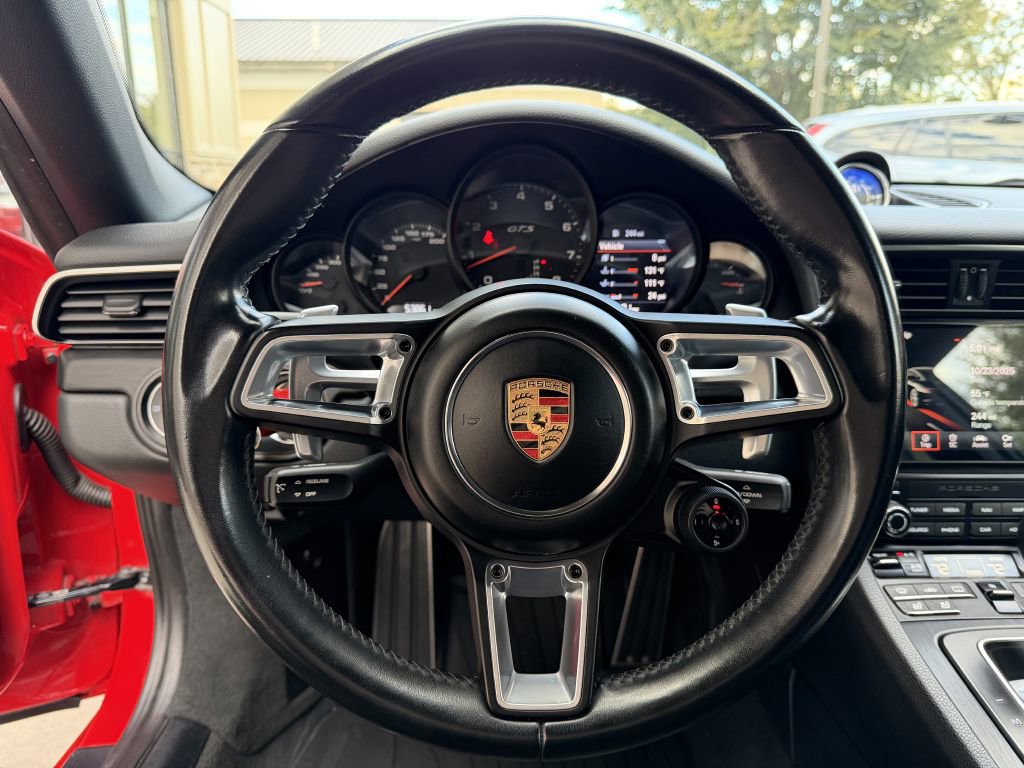 Used 2018 Porsche 911 Carrera GTS image 32