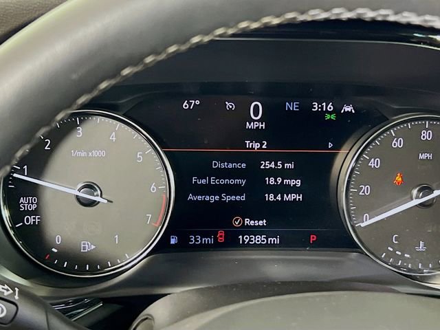 Used 2022 Buick Envision Essence w/ Safety Package image 12