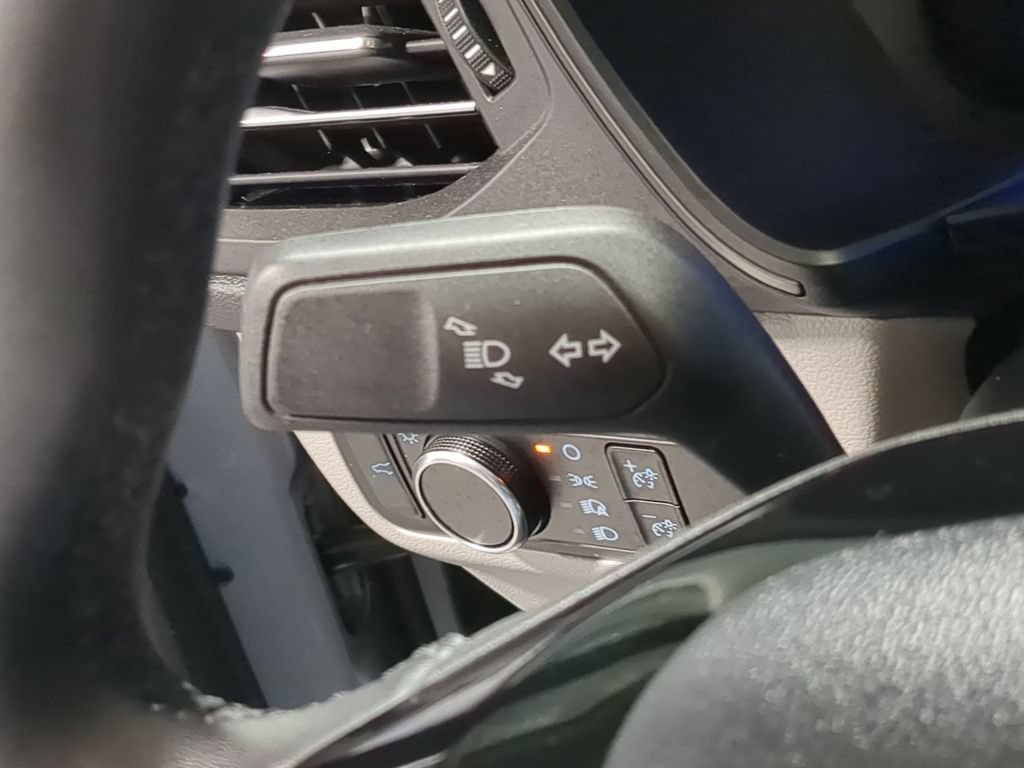 Used 2023 Ford Escape Active AWD/4WD image 31