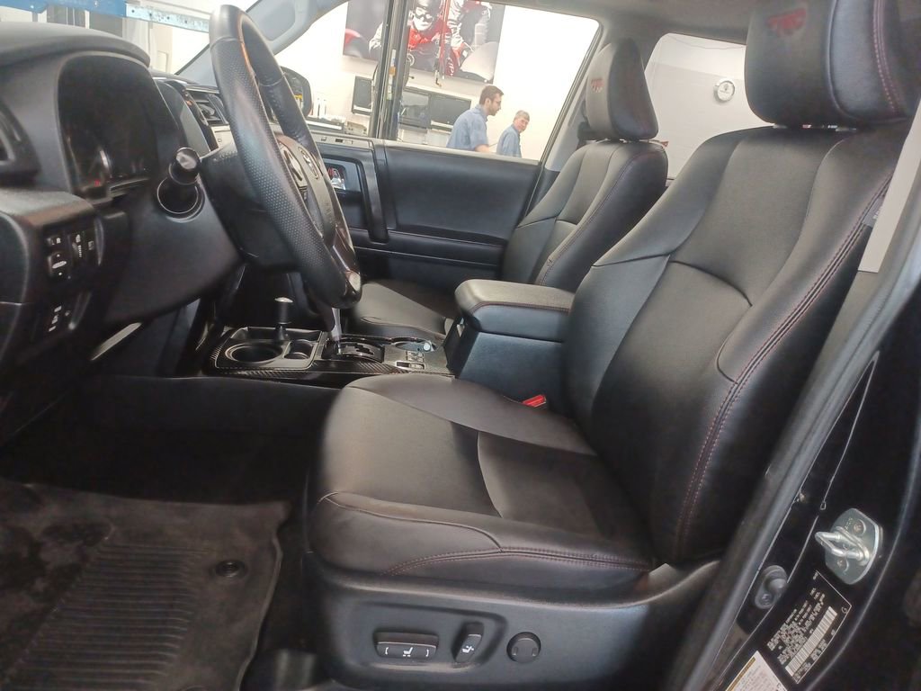 Used 2024 Toyota 4Runner TRD Off-Road Premium w/ Moonroof Package image 10