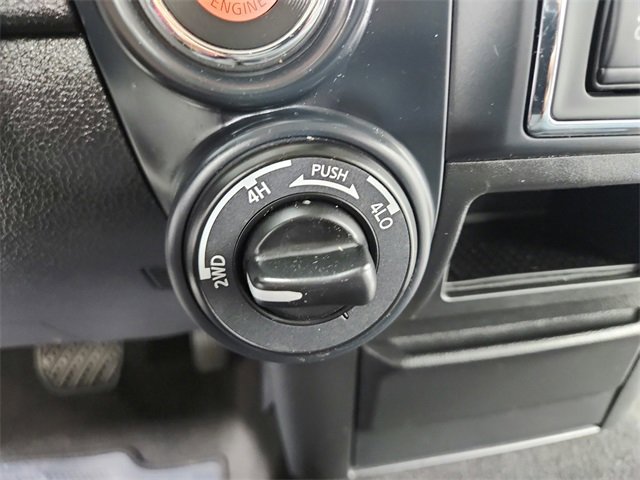 Used 2024 Nissan Titan SV w/ Accessory Utility Package image 25