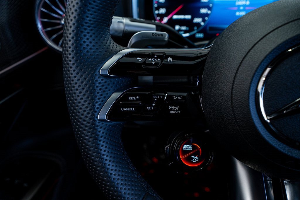 Used 2023 Mercedes-Benz SL 55 AMG 4MATIC image 45