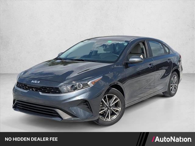 Used 2023 Kia Forte LXS w/ LXS Technology Package FWD image 1