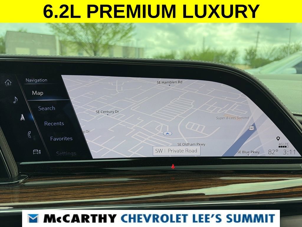 Used 2023 Cadillac Escalade Premium Luxury w/ LPO, Illumination Package AWD/4WD image 7
