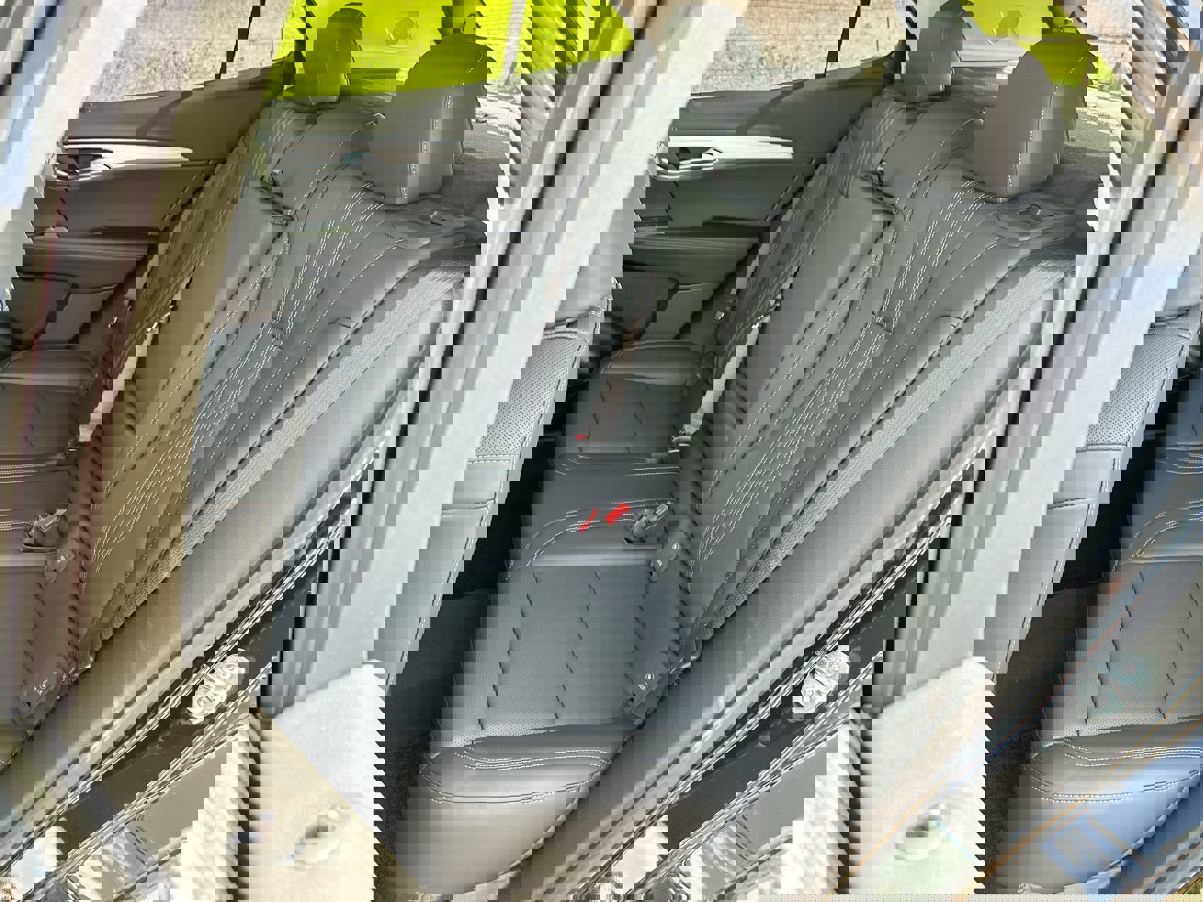 New 2025 Buick Envision Avenir image 23