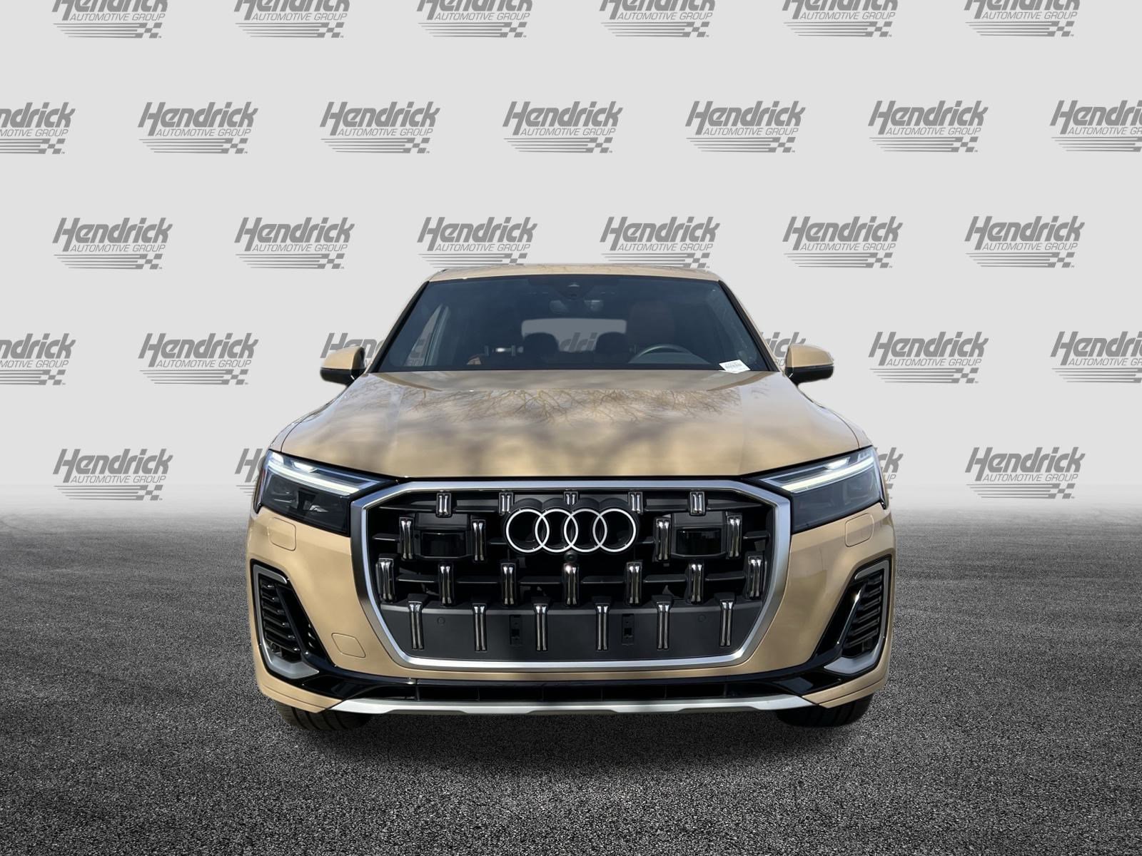 Used 2025 Audi Q7 3.0T Premium Plus w/ Premium Plus Package image 3