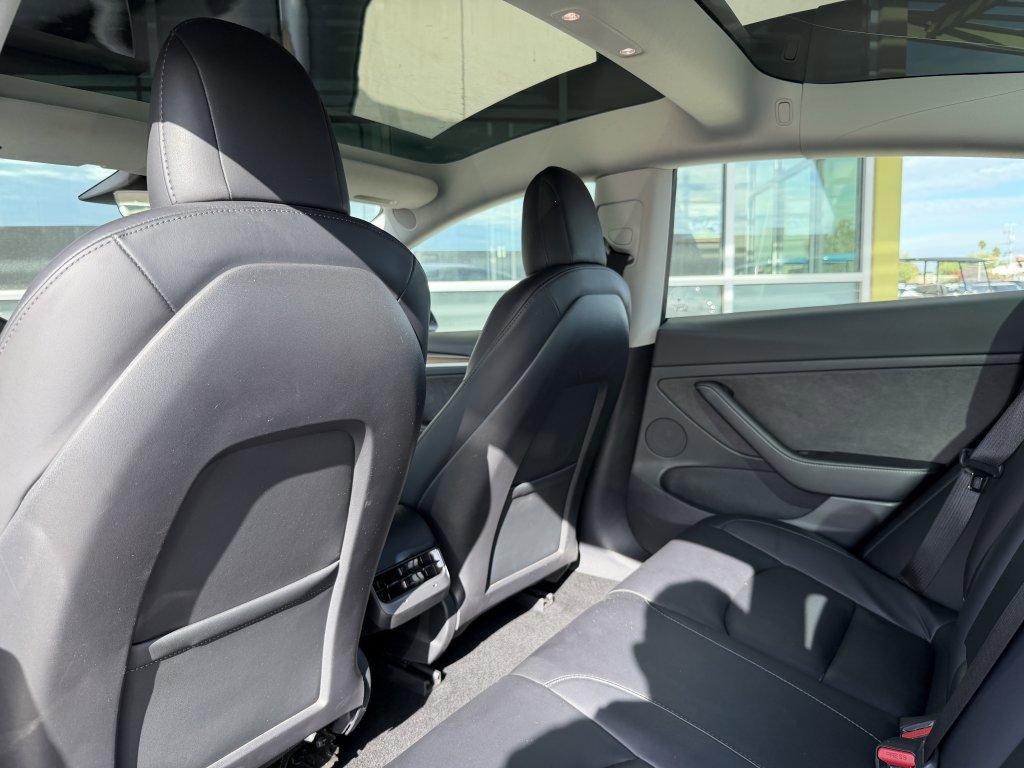 Used 2022 Tesla Model 3 image 35