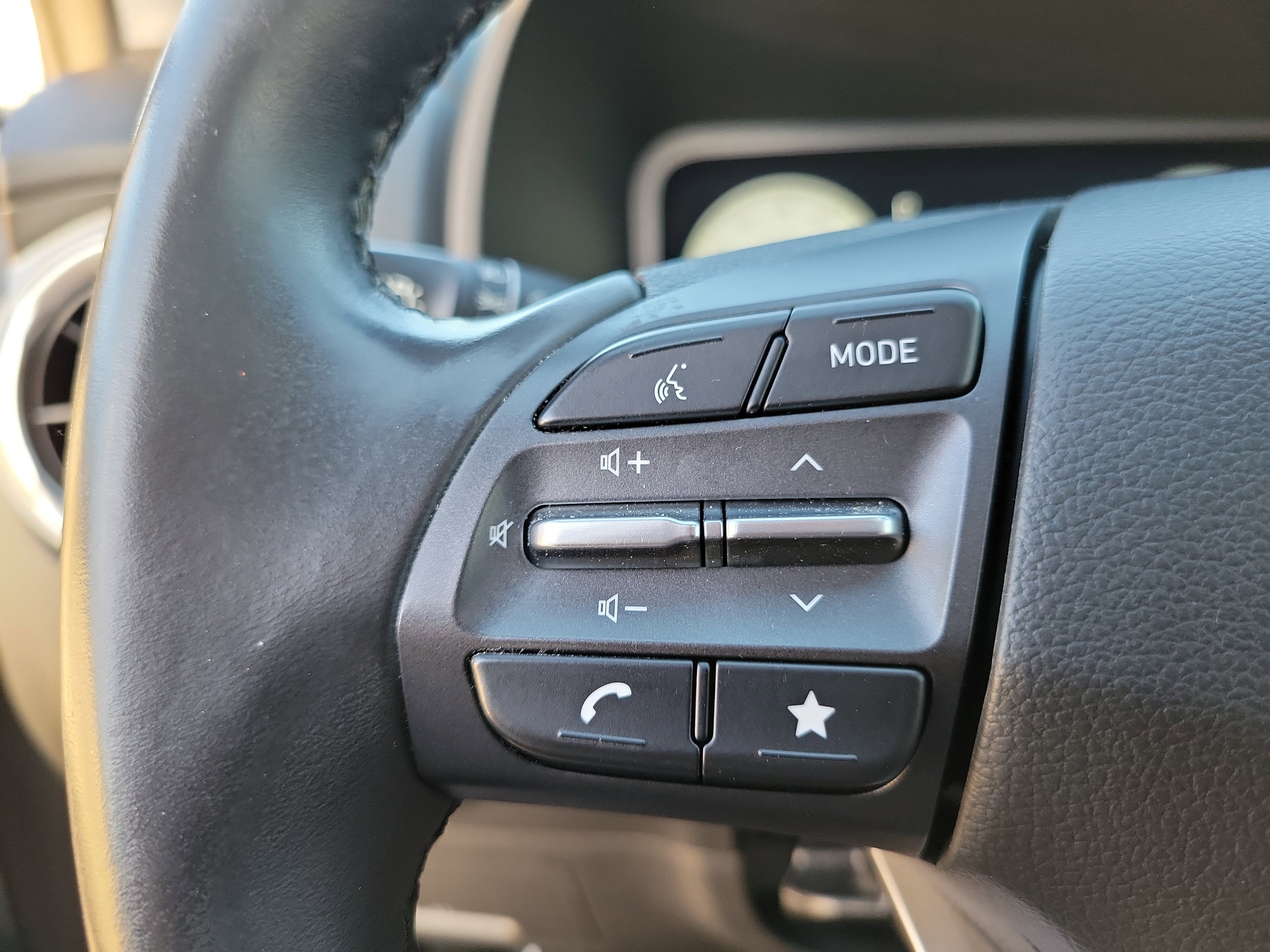 Certified 2023 Hyundai Kona SEL w/ Cargo Package image 7