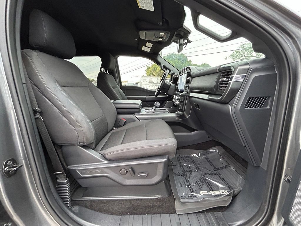 Used 2022 Ford F150 XLT w/ Equipment Group 302A High RWD image 26