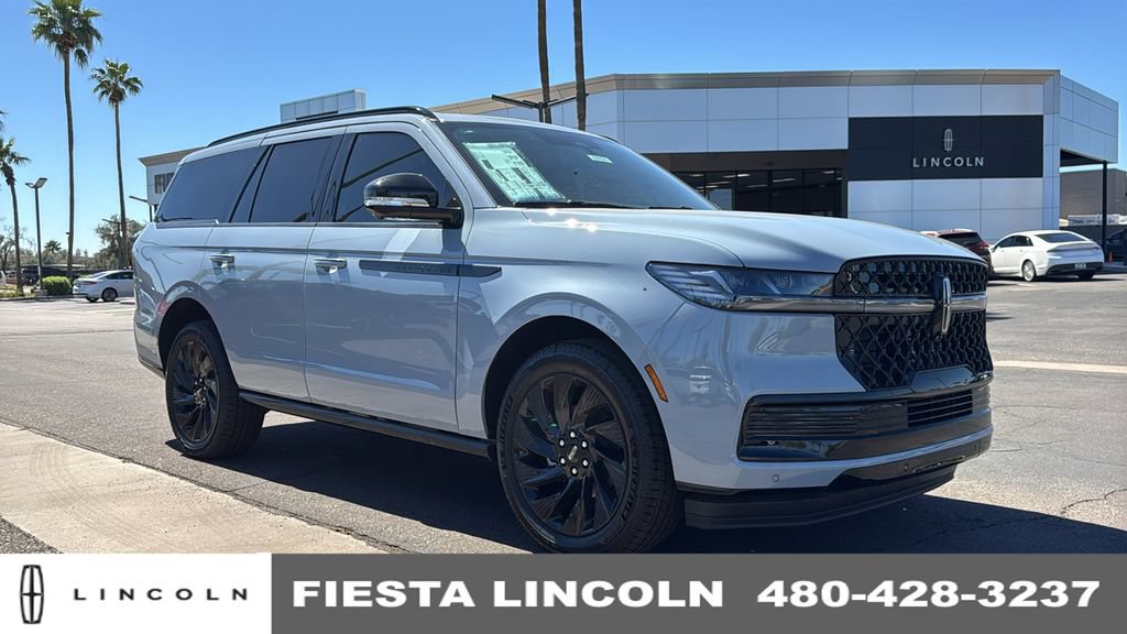 New 2026 Lincoln Navigator Reserve w/ Jet Appearance Package