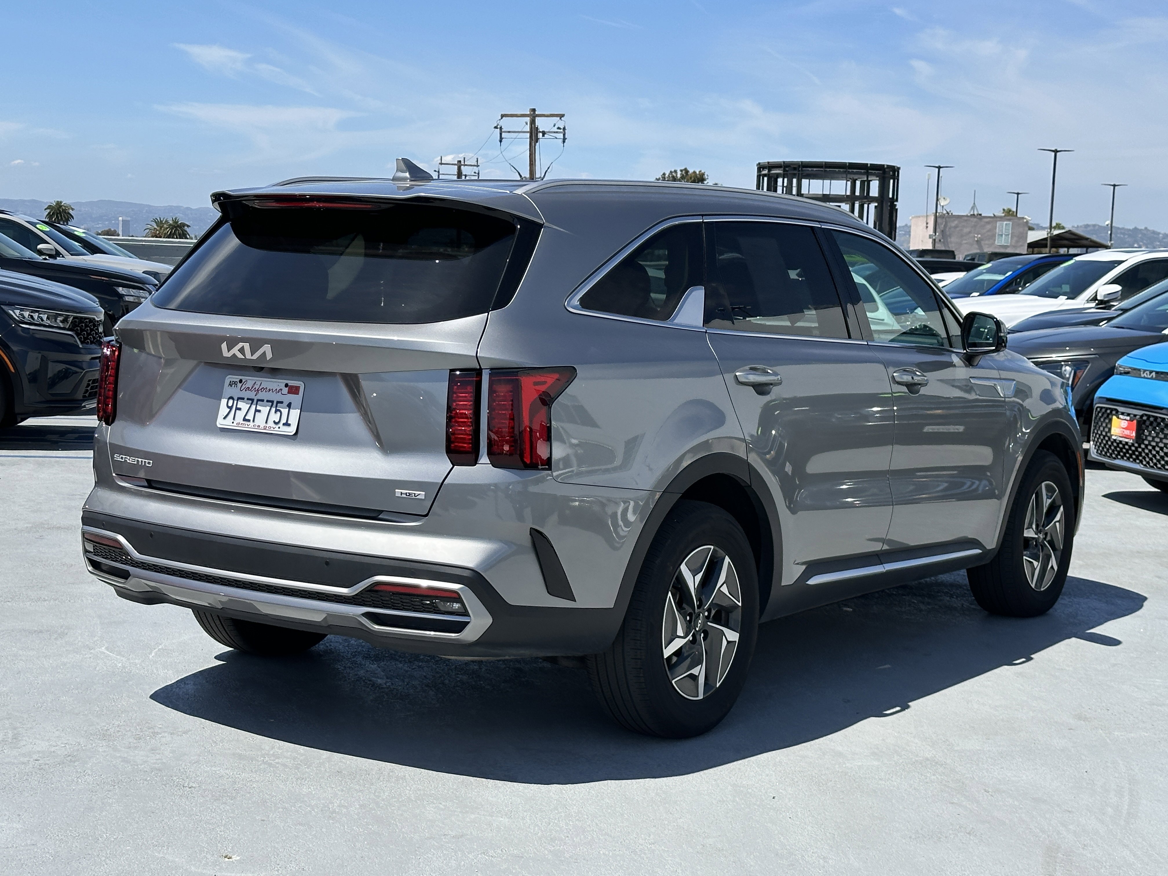 Certified 2023 Kia Sorento EX image 8