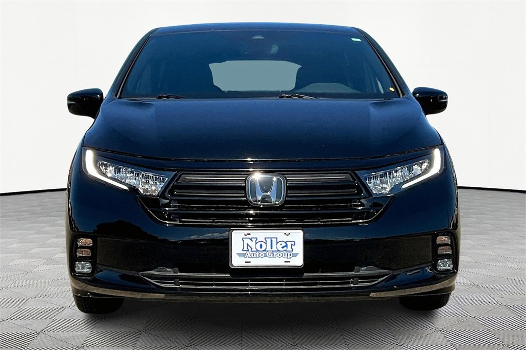 Used 2024 Honda Odyssey Sport image 3