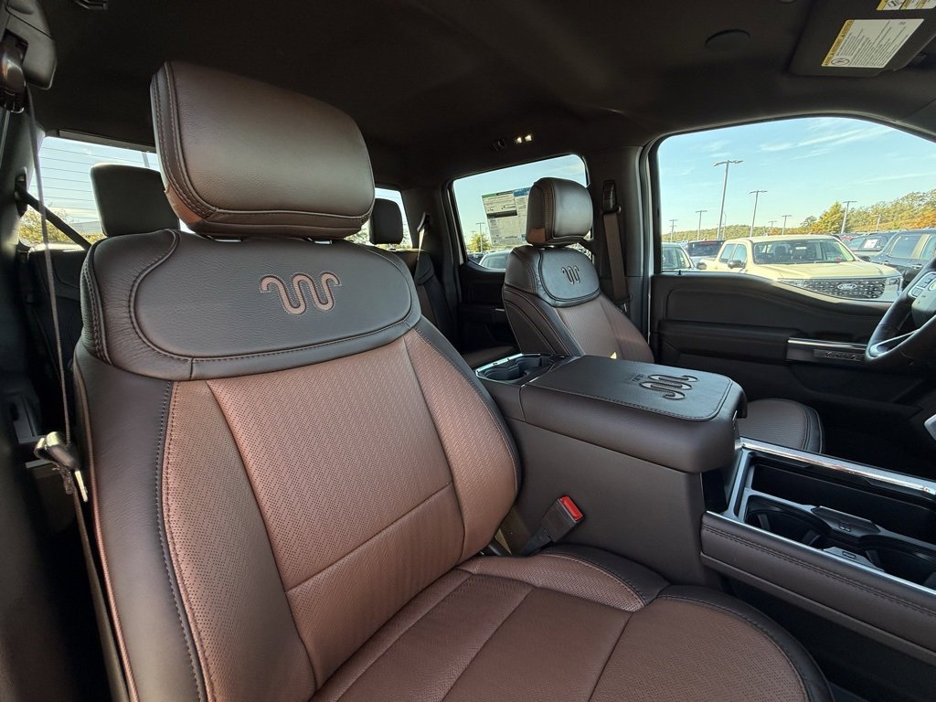 New 2026 Ford F250 King Ranch image 32