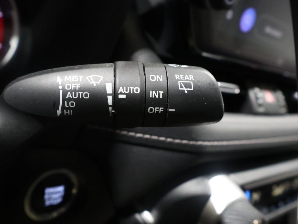 Used 2023 Toyota RAV4 XLE Premium image 38