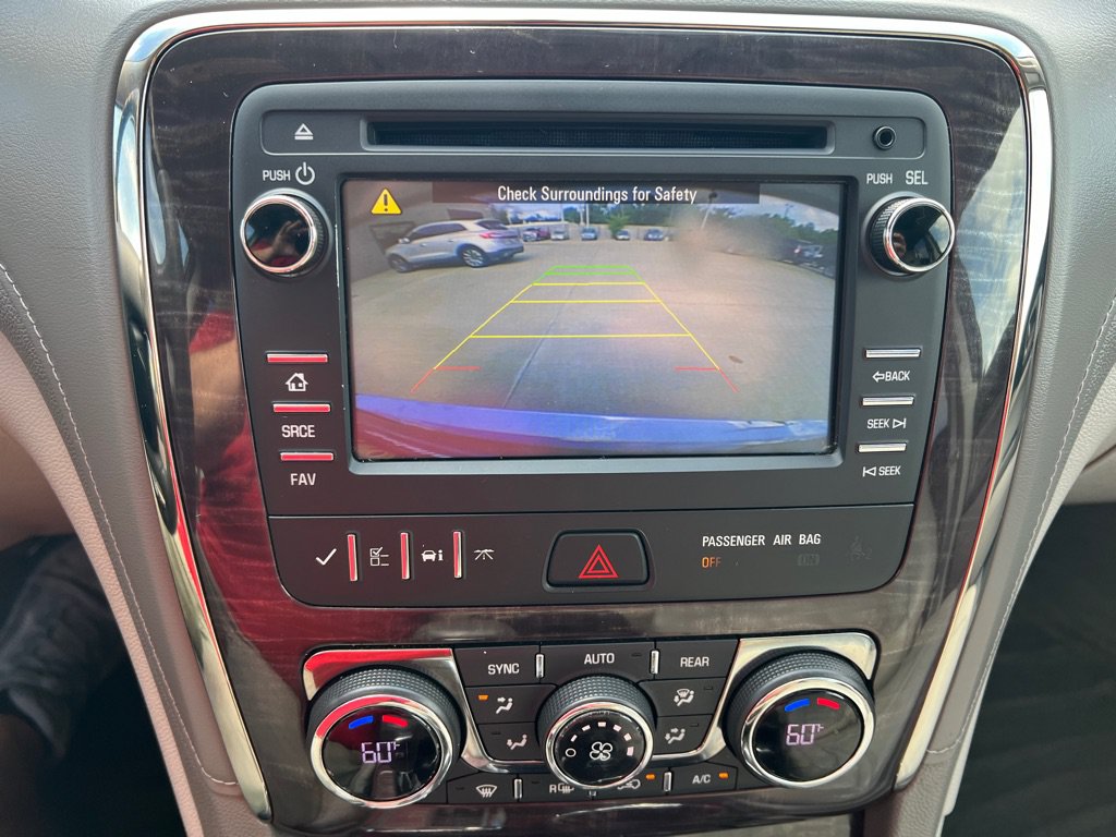 Used 2015 Buick Enclave Leather FWD image 26