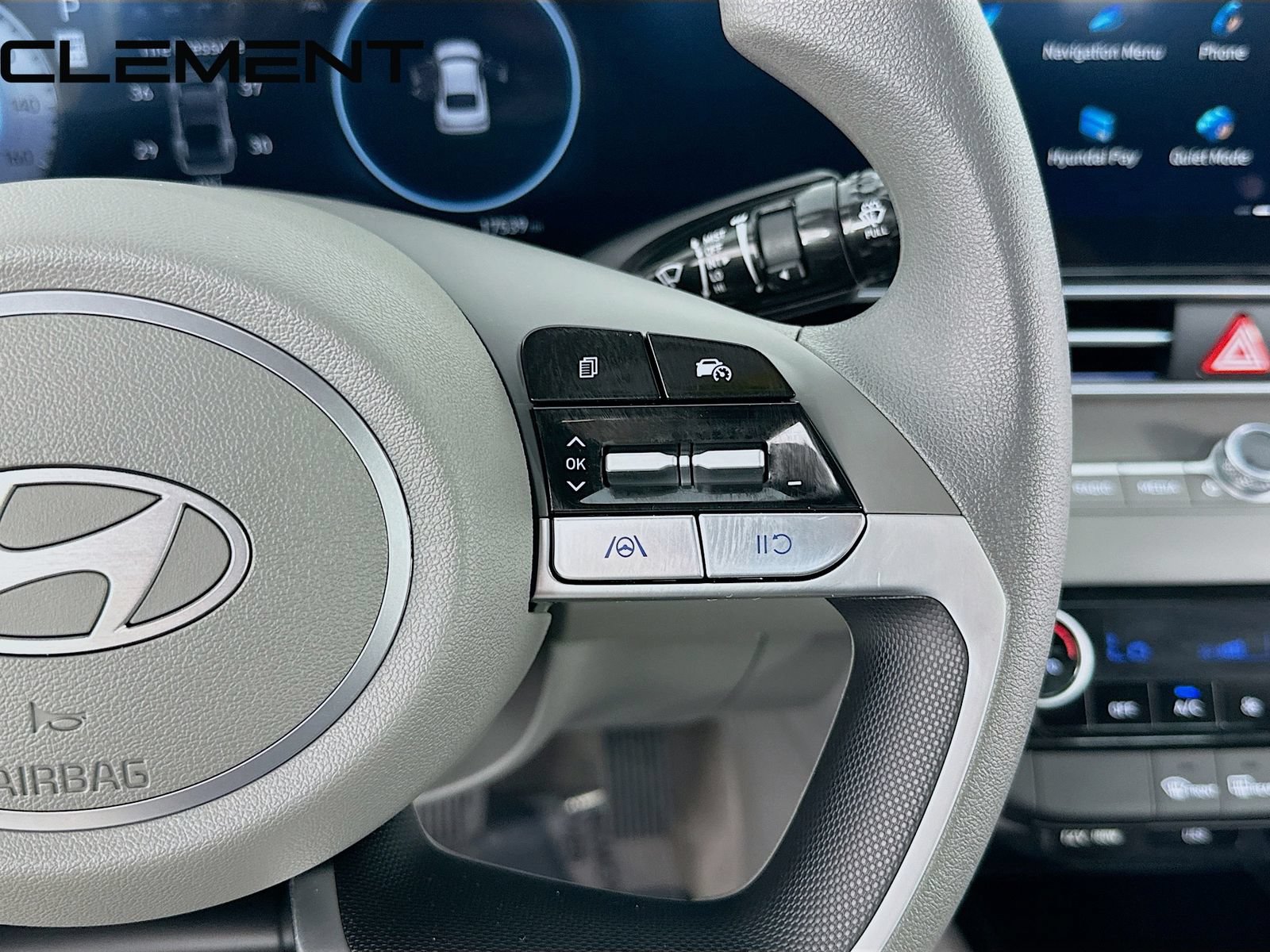 Certified 2024 Hyundai Elantra SEL FWD image 17