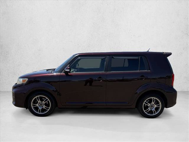 Used 2012 Scion xB FWD image 9