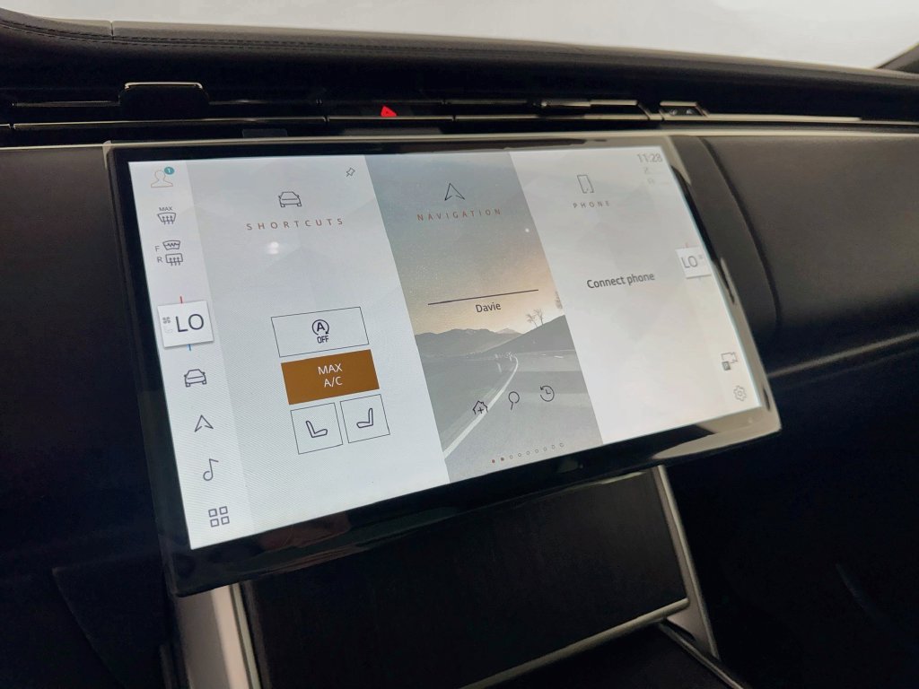 New 2027 Land Rover Range Rover SE AWD/4WD image 15
