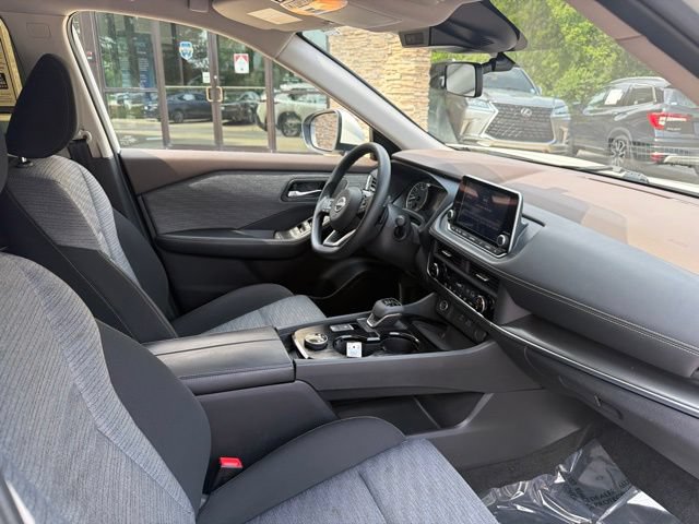 Used 2023 Nissan Rogue SV AWD/4WD image 29