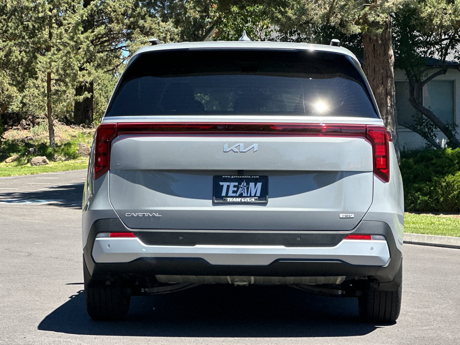 New 2026 Kia Carnival EX FWD image 5