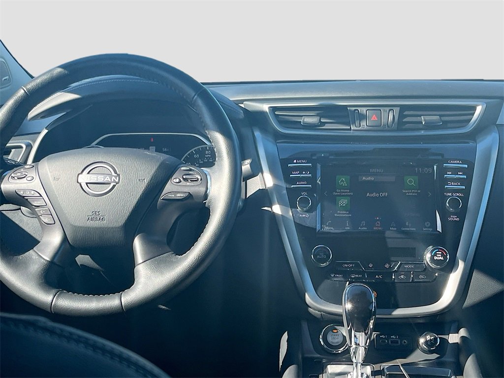 Used 2024 Nissan Murano SL image 9
