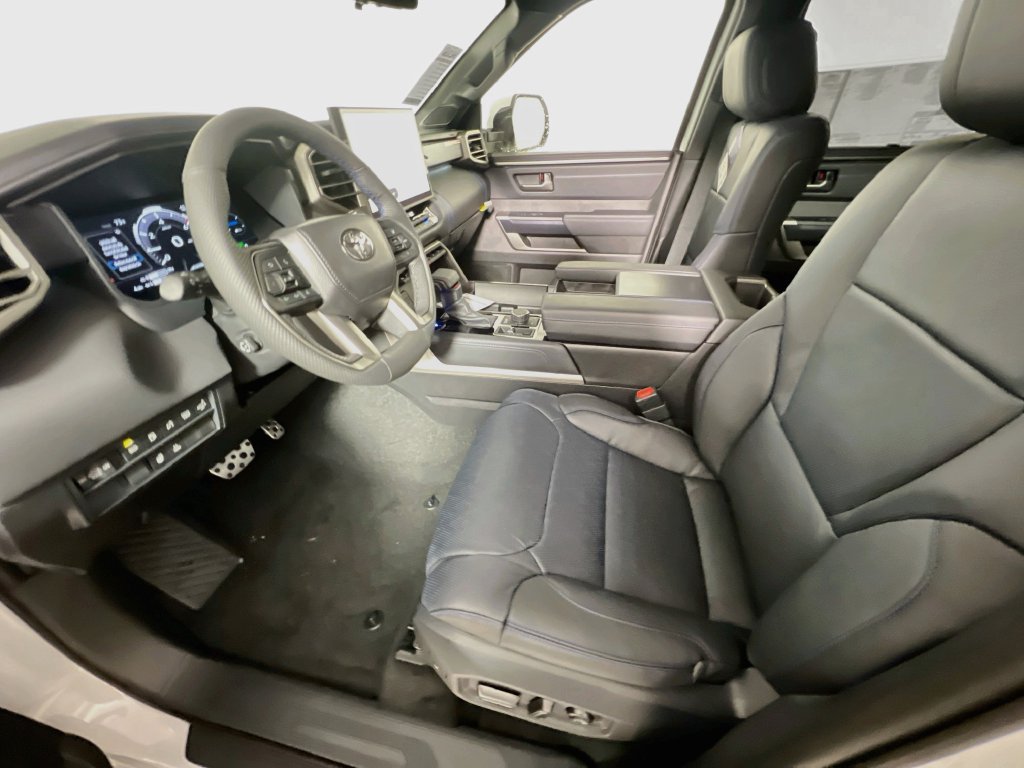 New 2026 Toyota Sequoia Platinum w/ TRD Off-Road Package AWD/4WD image 12