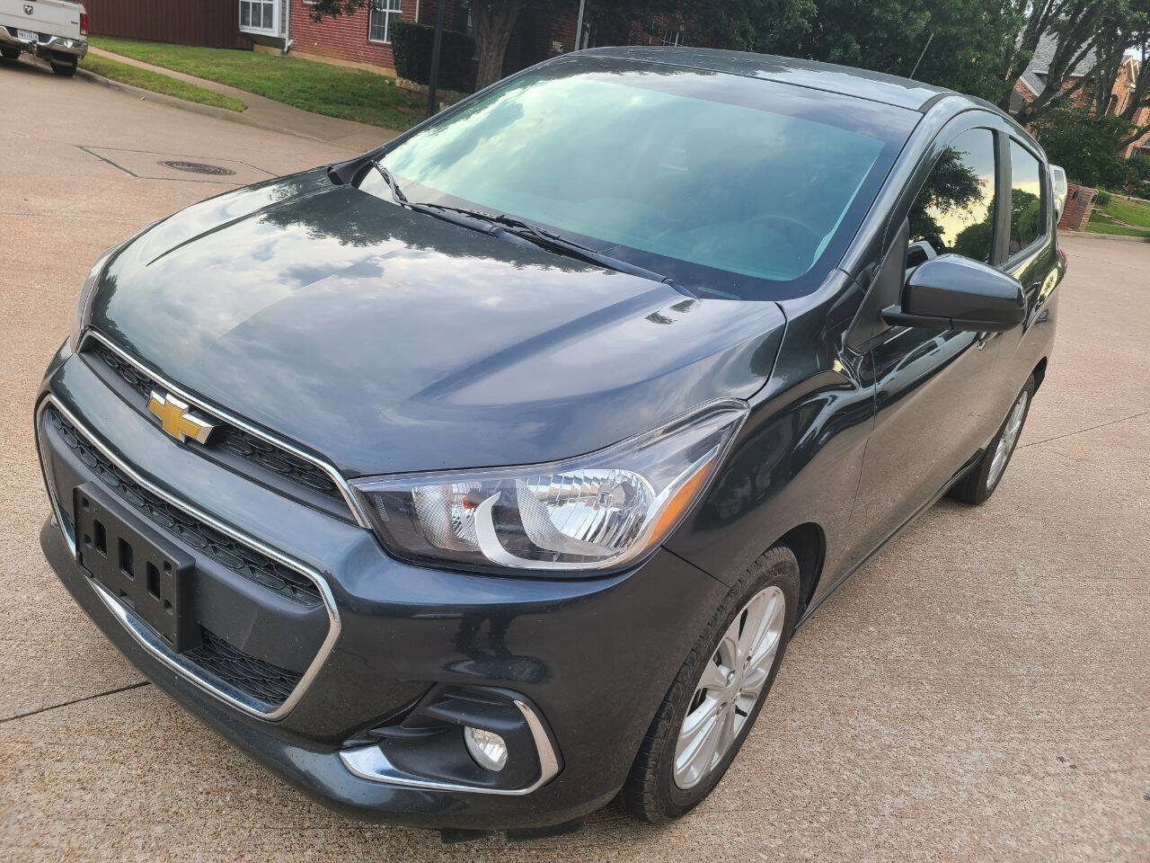 Used 2018 Chevrolet Spark LT image 5