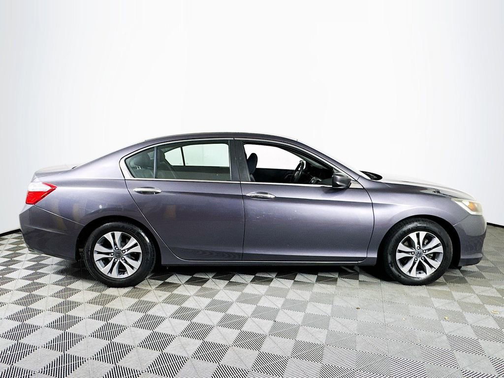 Used 2014 Honda Accord LX image 8