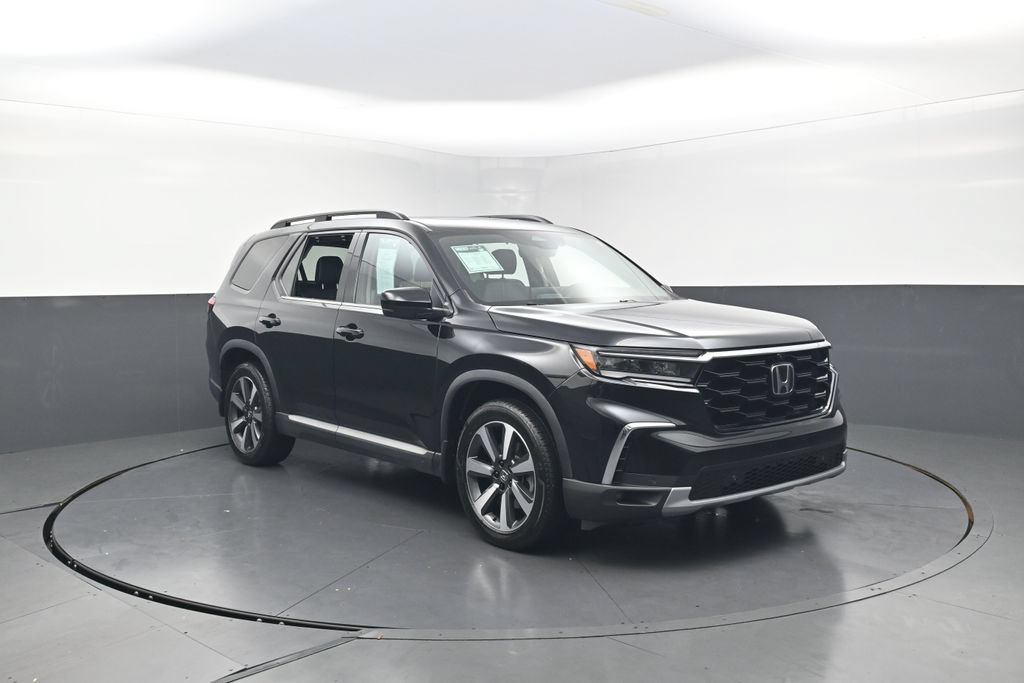 Used 2023 Honda Pilot Elite image 7