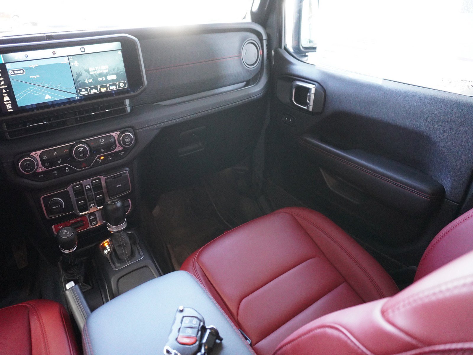 Used 2024 Jeep Wrangler Unlimited Rubicon 392 AWD/4WD image 17