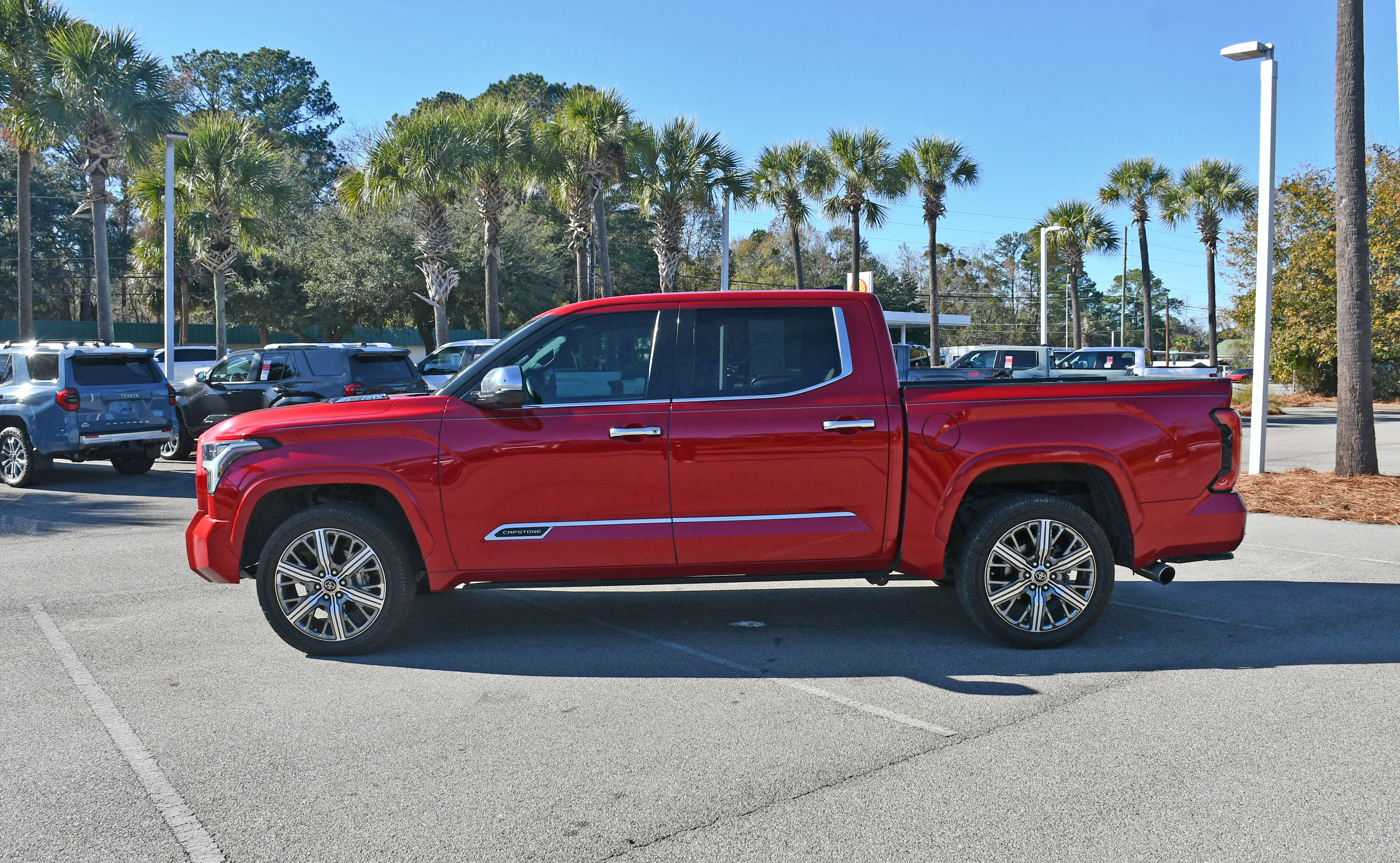Used 2023 Toyota Tundra Capstone image 5