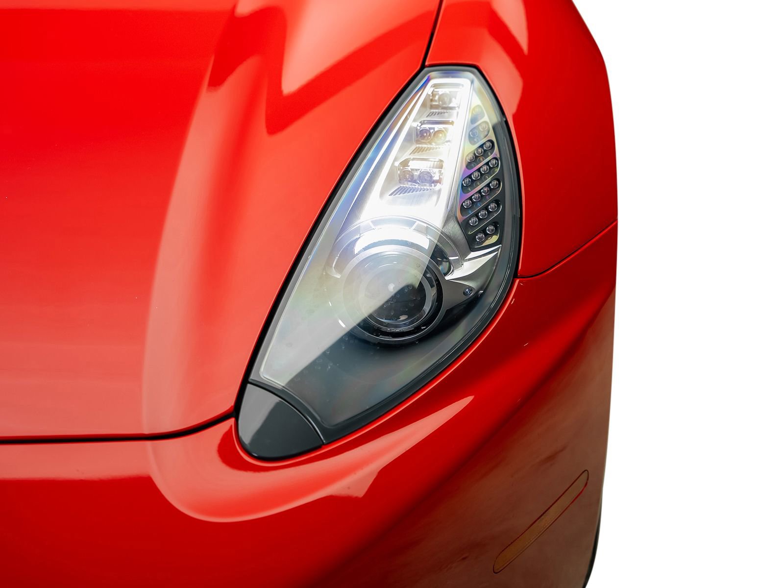 Used 2013 Ferrari California RWD image 11