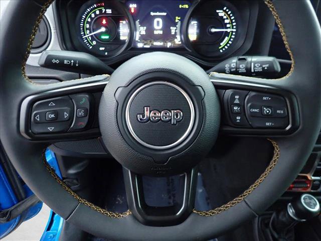 Used 2024 Jeep Wrangler Unlimited AWD/4WD image 12