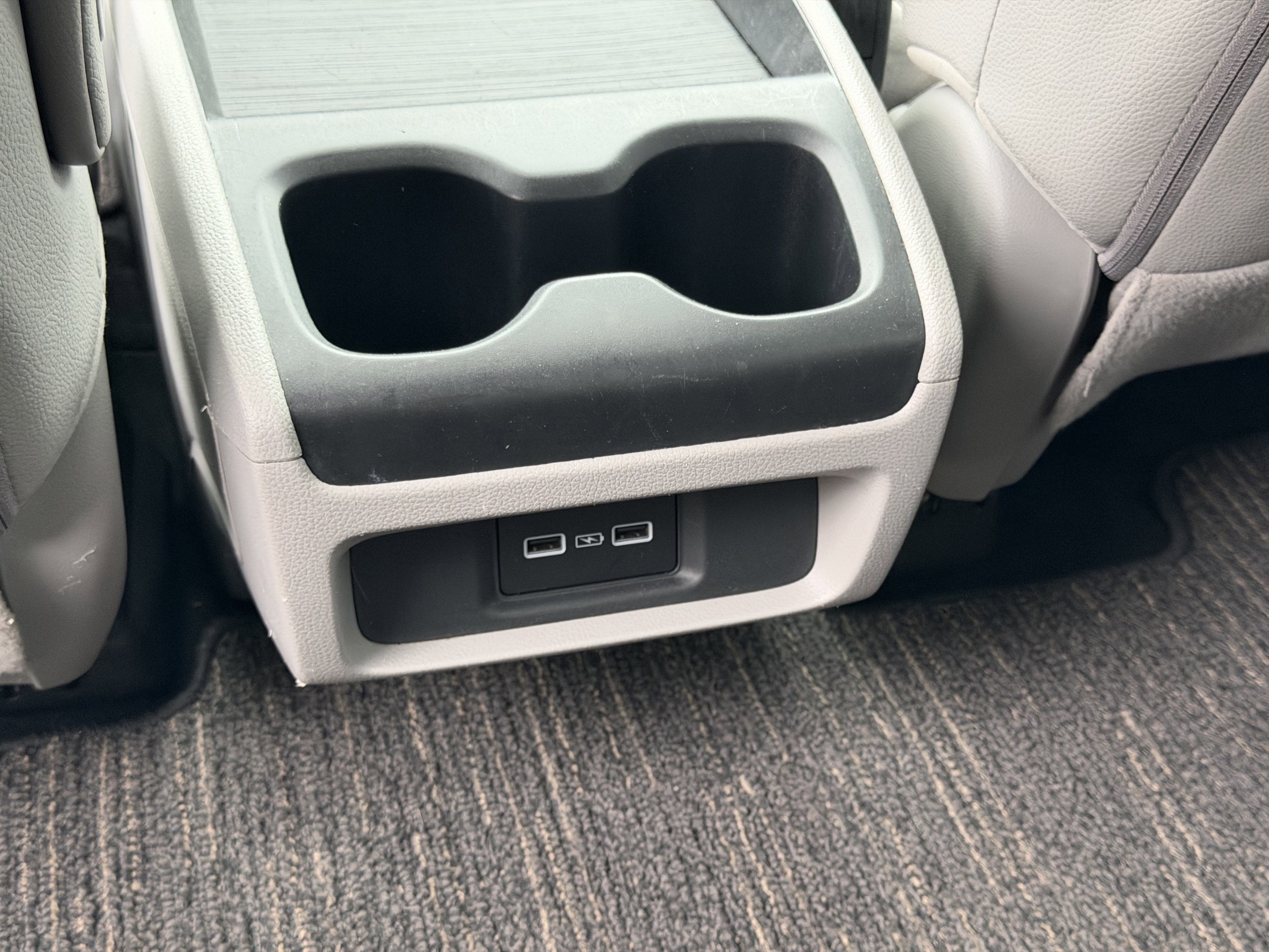 Used 2024 Honda Odyssey EX-L image 21