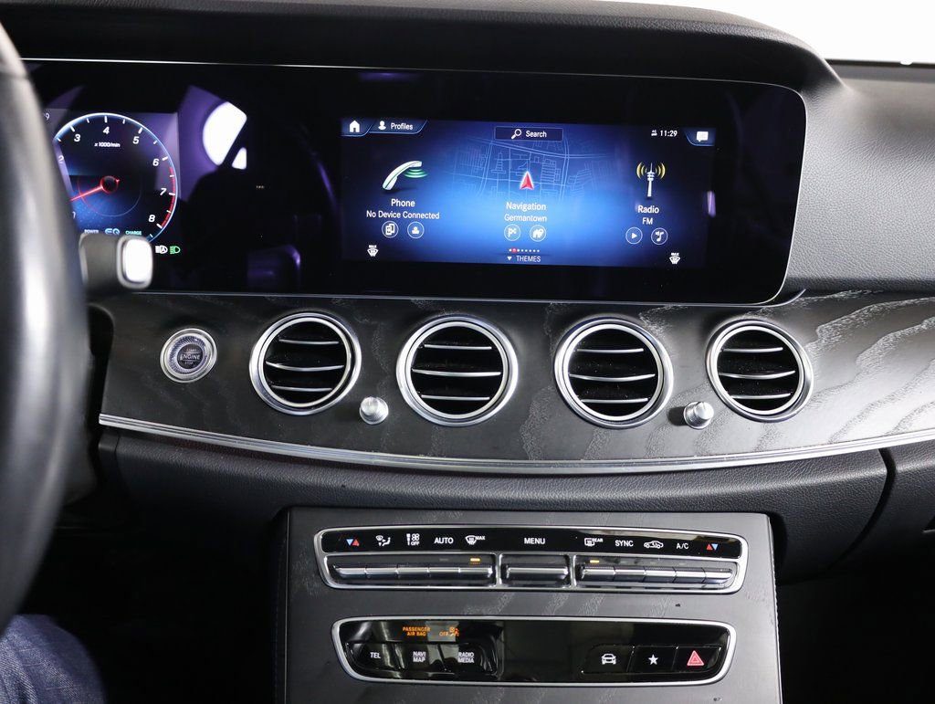 Certified 2022 Mercedes-Benz E 450 4MATIC Sedan image 17