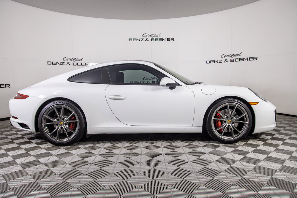 Used 2019 Porsche 911 Carrera S RWD image 3