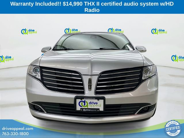 Used 2019 Lincoln MKT AWD image 2