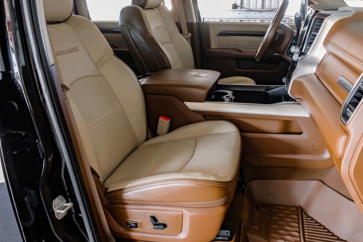 Used 2022 RAM 3500 Laramie image 31