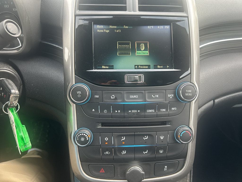 Used 2016 Chevrolet Malibu LT FWD image 18