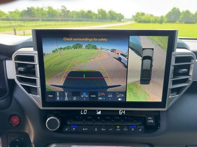 Used 2025 Toyota Tundra Limited AWD/4WD image 18