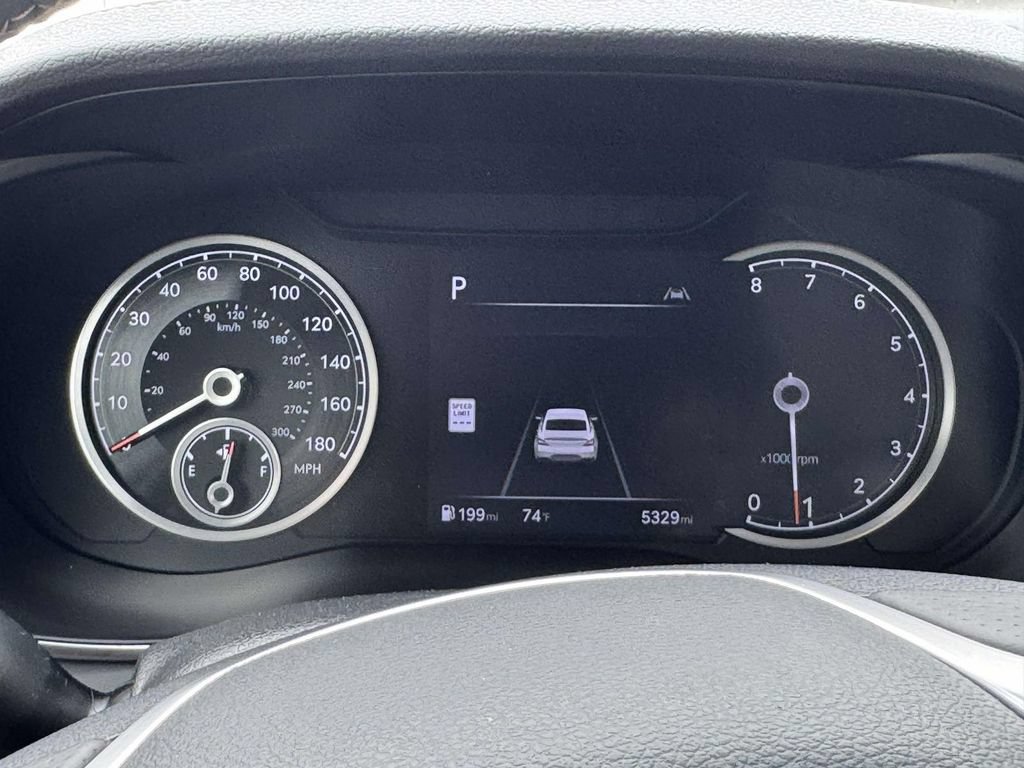 Certified 2026 Genesis G70 2.5T AWD/4WD image 25