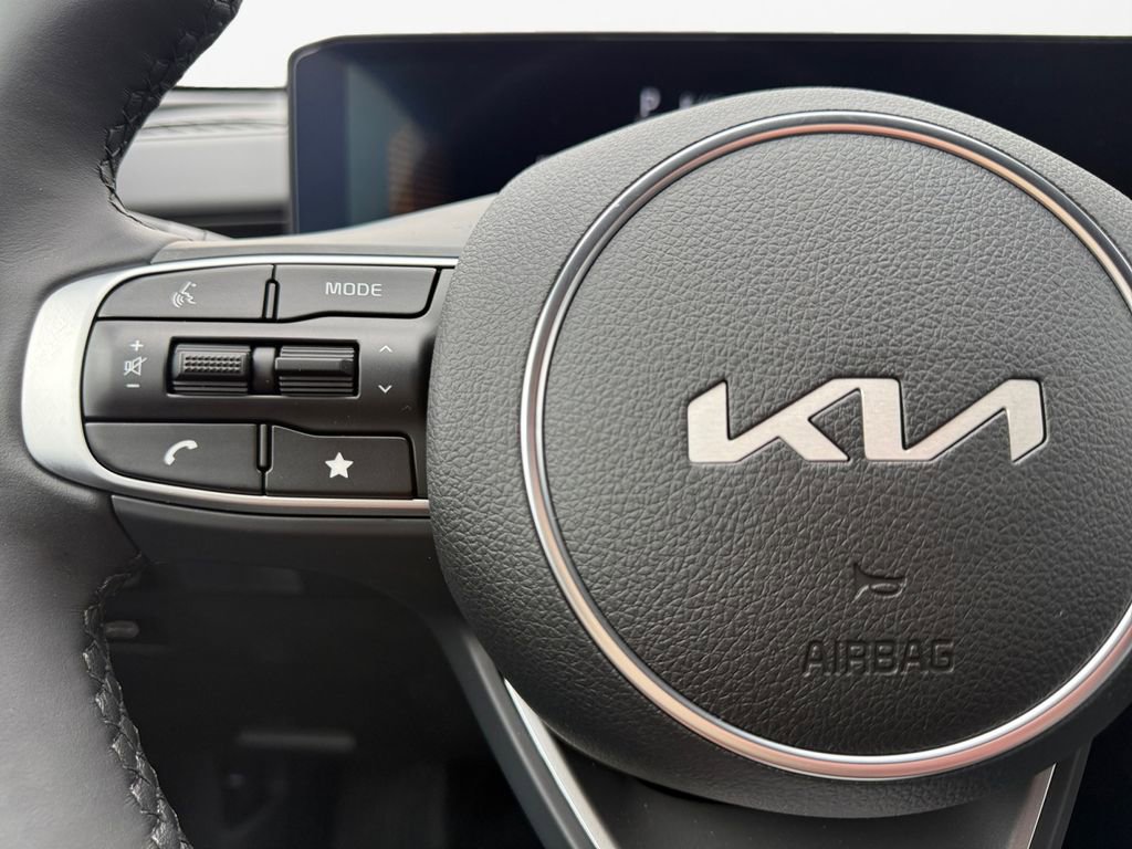 New 2026 Kia K5 GT-Line image 25
